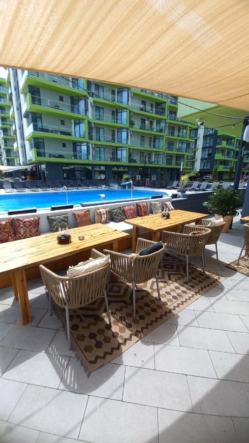 Apartament Melissa Beach Resort Pool & Spa Mamaia-Nord Năvodari Екстериор снимка